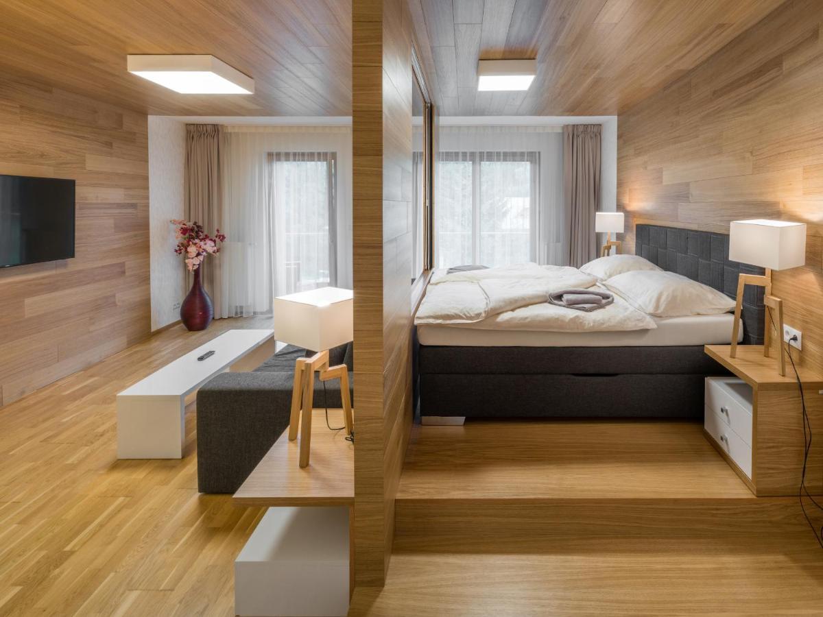 And Medvedin Apartment
